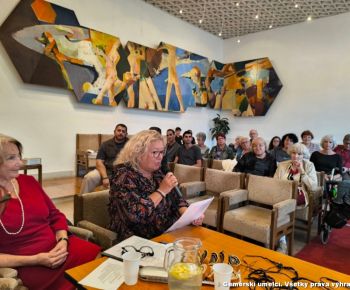 Spravodajstvo z podujatí / Beseda občianskeho združenia Gemerskí umelci so zameraním na  Rómsku ženu - matku - tvorkyňu - foto