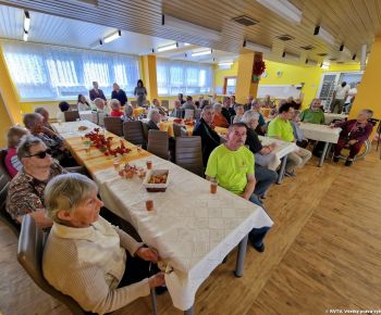 Spravodajstvo z podujatí / Október mesiac úcty k starším - foto