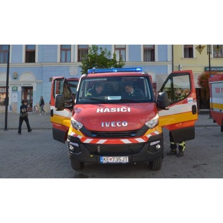 Nové vozidlá Iveco potešili dobrovoľných hasičov