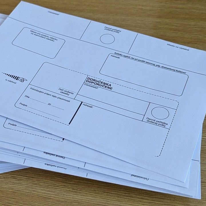 Fotka - Oznámenie o uložení listovej zásielky