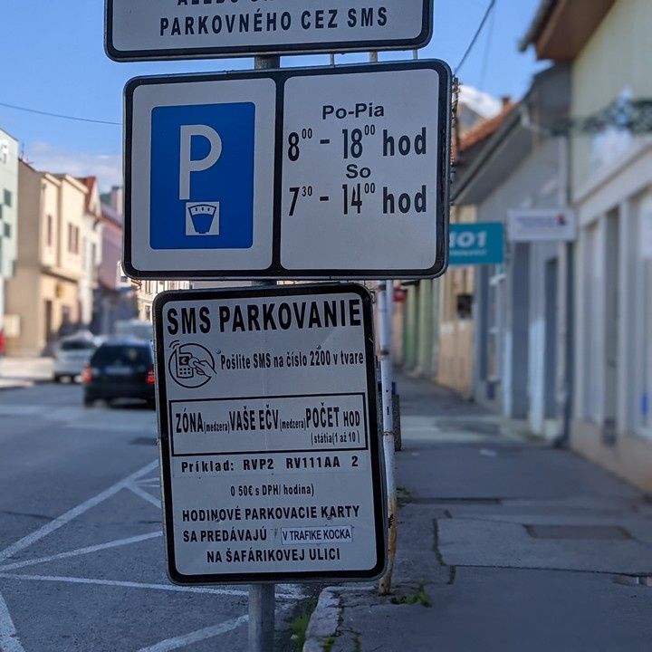 Platnosť parkovacích kariet vydaných v roku 2023 sa predlžuje