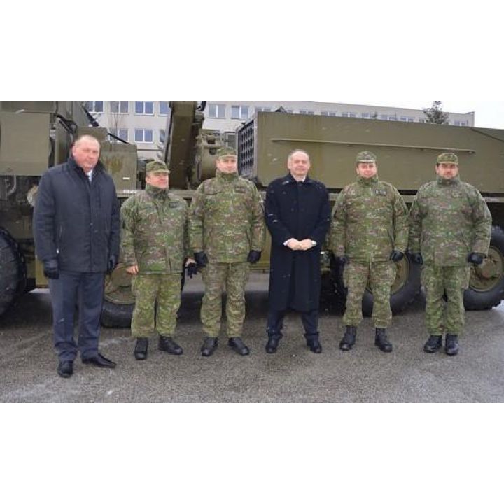 Prezident Slovenskej republiky navštívil vojenský útvar v Rožňave
